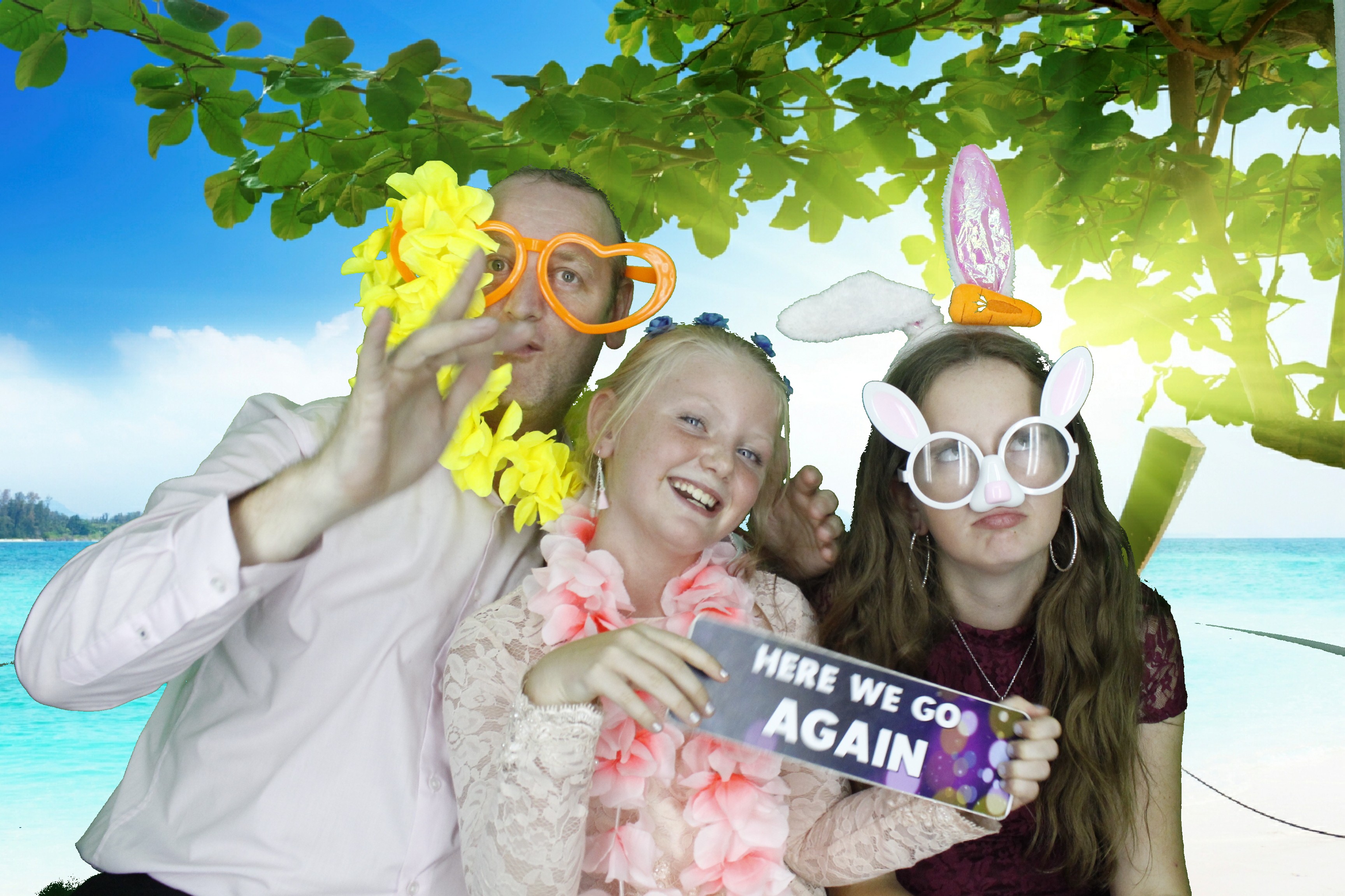 Rebecca and Warren's Wedding | View more photos from the event at gallery.myphotoboothexperience.co.uk/u/MyPhotoBoothExperienceLtd/Rebecca-and-Warrens-Wedding